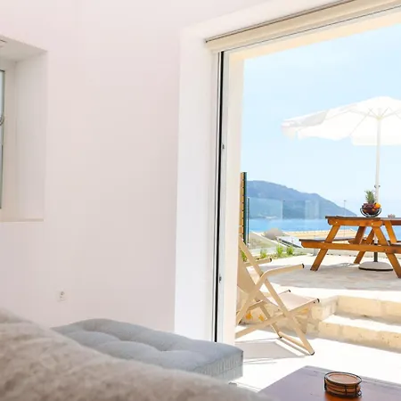 Villa D & G Private Agios Georgios Pagon