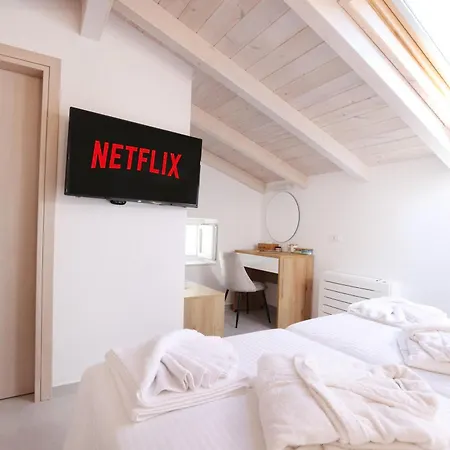 Villa D & G Private Agios Georgios Pagon