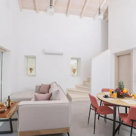 D & G Private * Άγιος Γεώργιος Πάγων